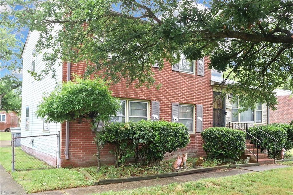 Photo of 706 S Fallon Court, Hampton, VA 23661 (MLS # 10634600)