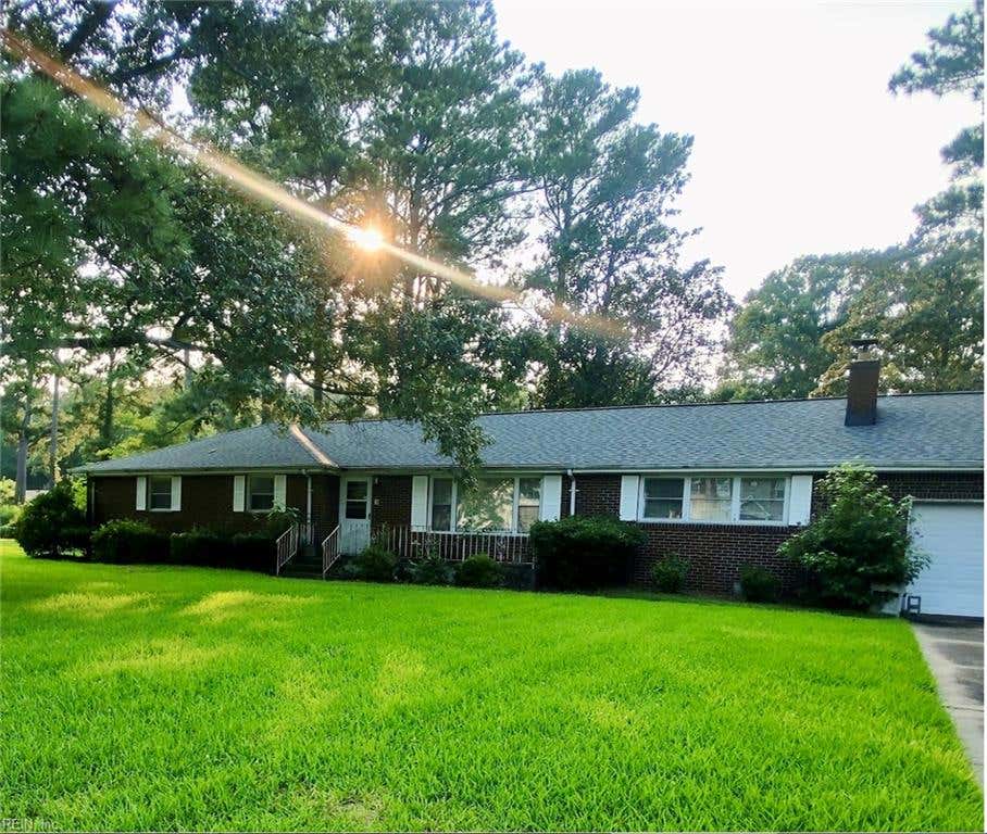 Photo of 340 Fernwood Farm Road, Chesapeake, VA 23320 (MLS # 10647070)