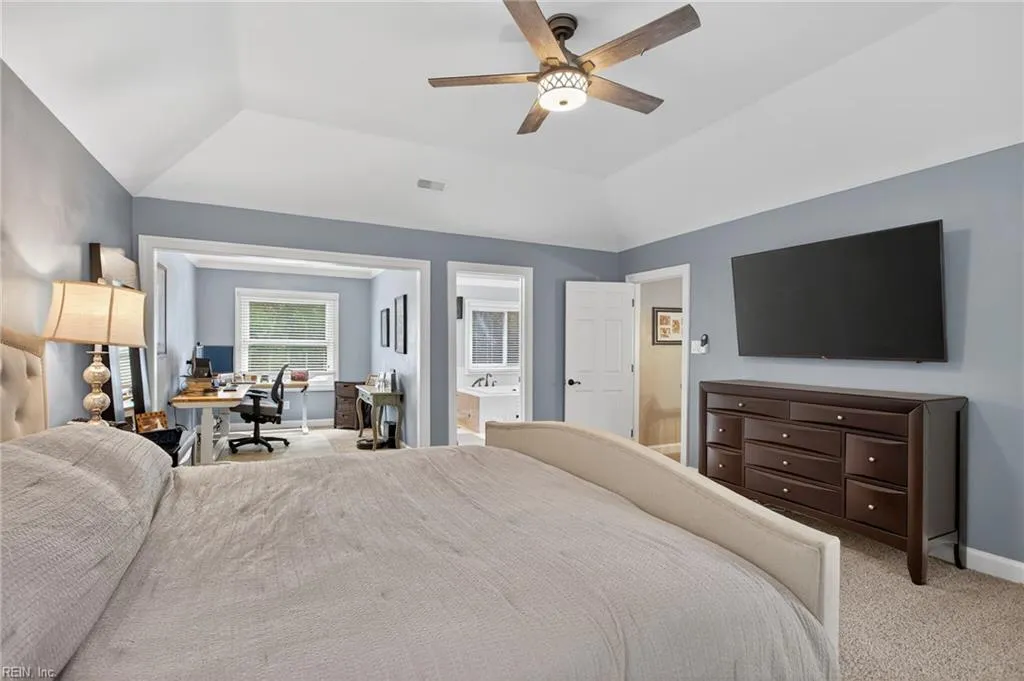 Virginia Beach, Virginia 23452, United States, 5 Bedrooms Bedrooms, ,4 BathroomsBathrooms,Residential,Pending,202925