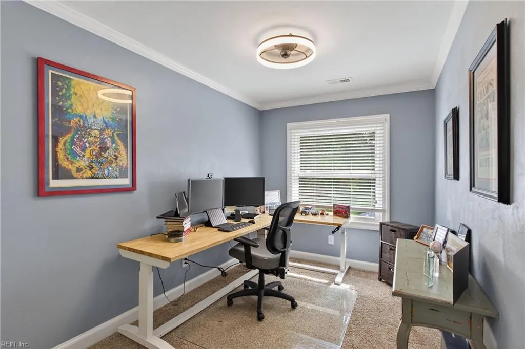 Virginia Beach, Virginia 23452, United States, 5 Bedrooms Bedrooms, ,4 BathroomsBathrooms,Residential,Pending,202925