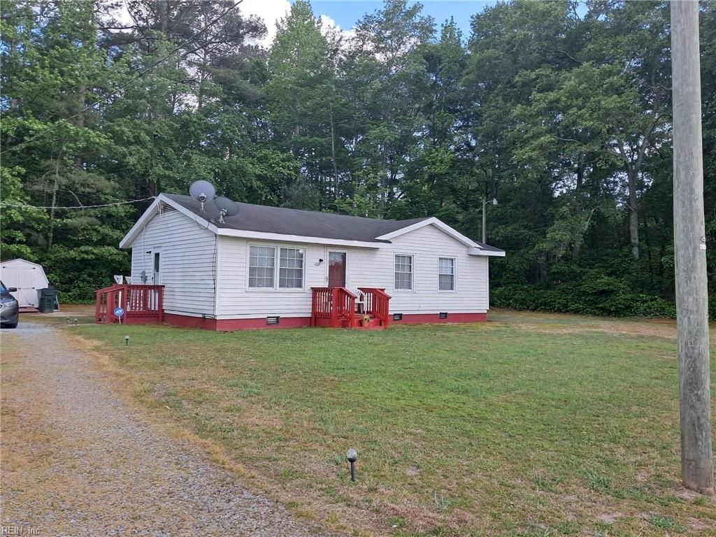 Photo of 6805 Quaker Drive, Suffolk, VA 23437 (MLS # 10632734)