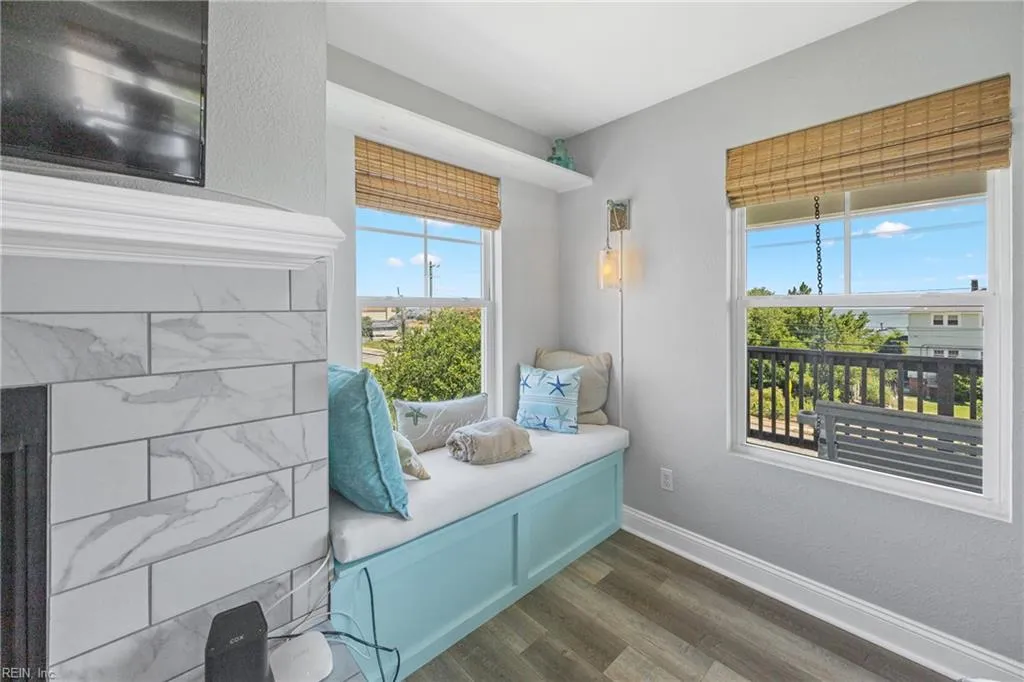 Norfolk, Virginia 23503, United States, 4 Bedrooms Bedrooms, ,3 BathroomsBathrooms,Residential,Active,156058