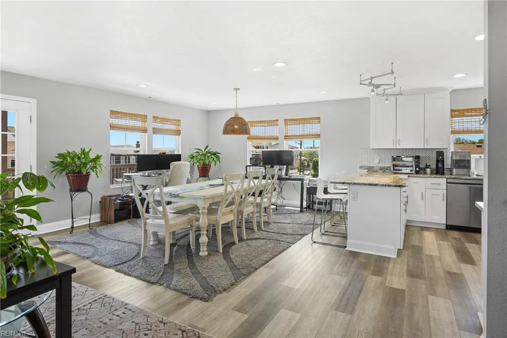 Norfolk, Virginia 23503, United States, 4 Bedrooms Bedrooms, ,3 BathroomsBathrooms,Residential,Active,156058