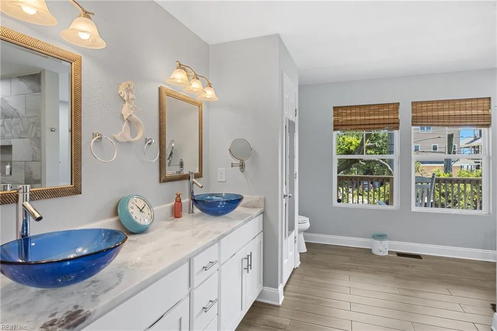 Norfolk, Virginia 23503, United States, 4 Bedrooms Bedrooms, ,3 BathroomsBathrooms,Residential,Active,156058