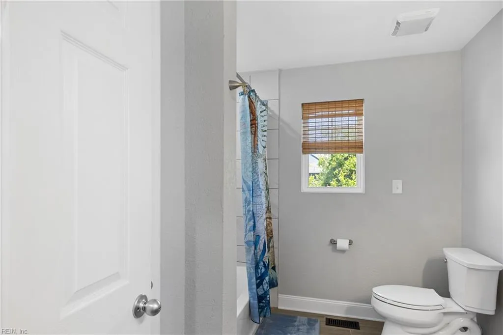 Norfolk, Virginia 23503, United States, 4 Bedrooms Bedrooms, ,3 BathroomsBathrooms,Residential,Active,156058