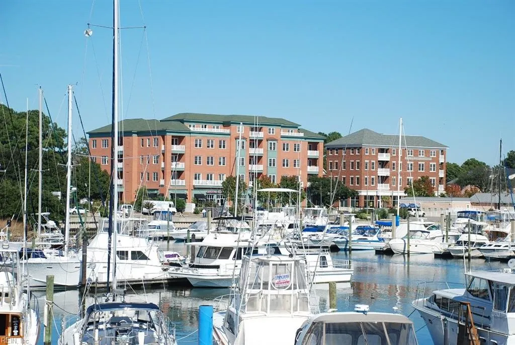 Norfolk, Virginia 23503, United States, 2 Bedrooms Bedrooms, ,1 BathroomBathrooms,Residential,Active,213817