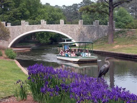 Norfolk, Virginia 23503, United States, 2 Bedrooms Bedrooms, ,1 BathroomBathrooms,Residential,Active,213817