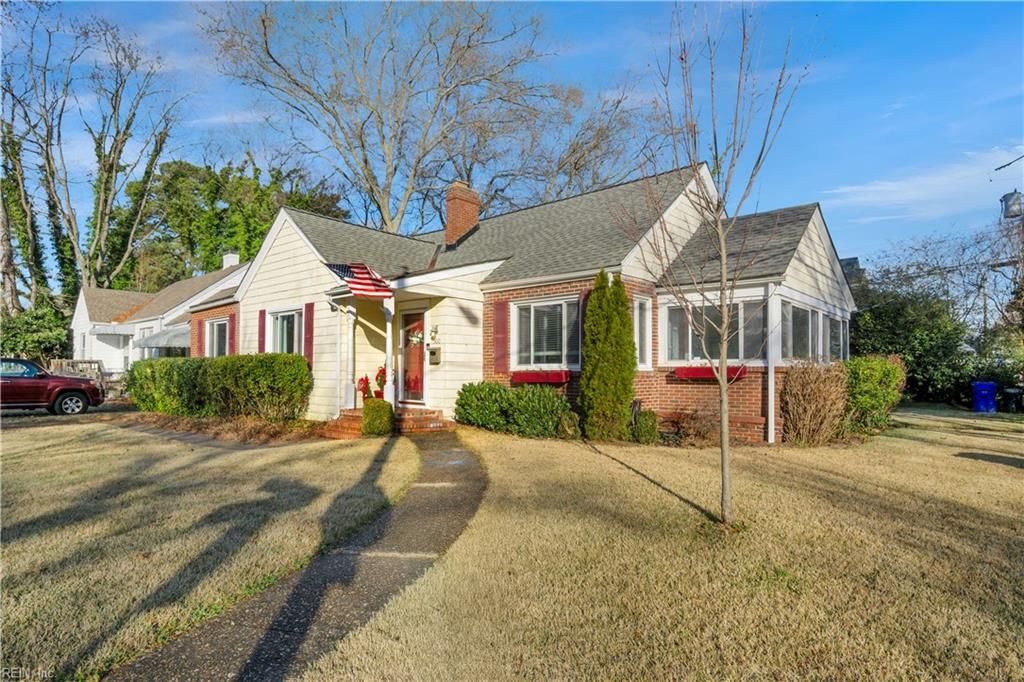 Photo of 300 Burleigh Avenue, Norfolk, VA 23505 (MLS # 10614539)