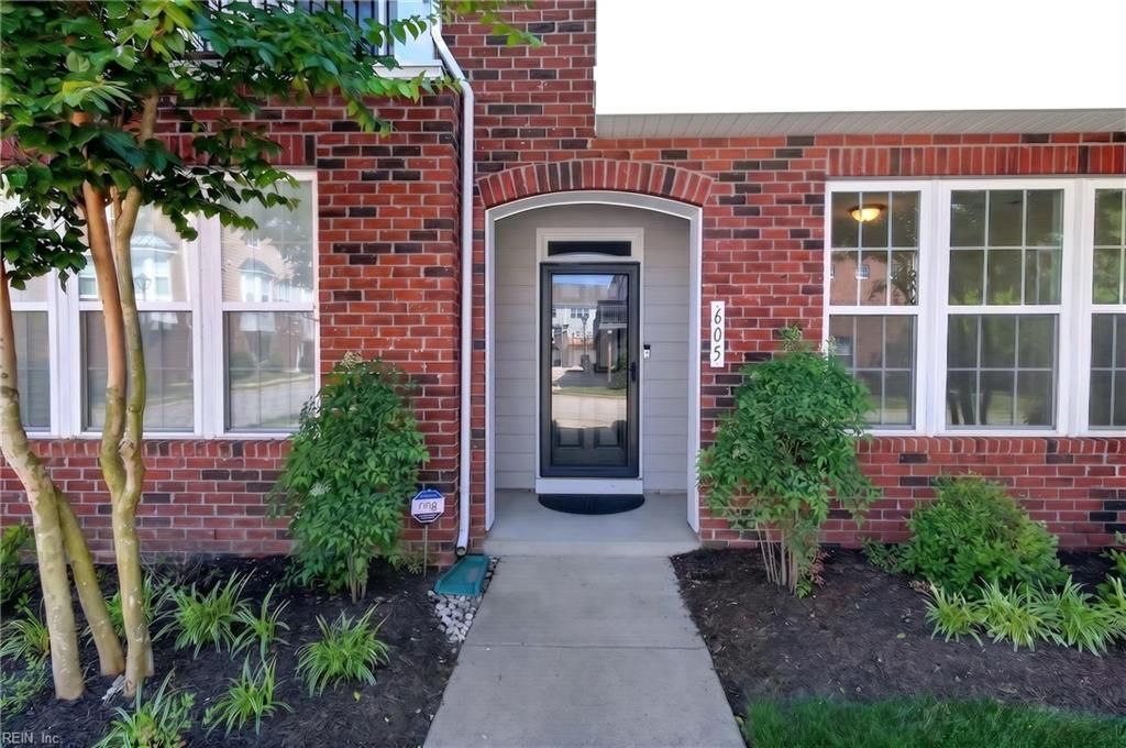 Photo of 605 Petunia Place, Newport News, VA 23602 (MLS # 10635327)