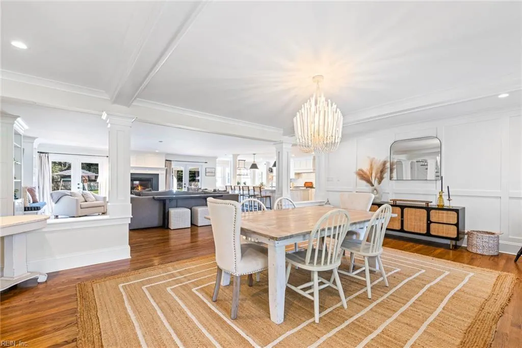 Virginia Beach, Virginia 23454, United States, 5 Bedrooms Bedrooms, ,5 BathroomsBathrooms,Residential,Pending,101377