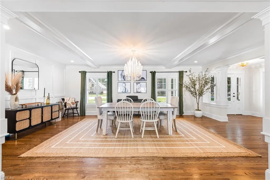 Virginia Beach, Virginia 23454, United States, 5 Bedrooms Bedrooms, ,5 BathroomsBathrooms,Residential,Pending,101377