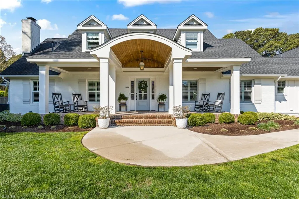 Virginia Beach, Virginia 23454, United States, 5 Bedrooms Bedrooms, ,5 BathroomsBathrooms,Residential,Pending,101377