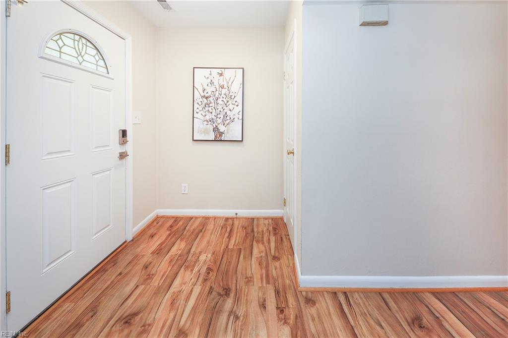 1066 Tall Oak DR