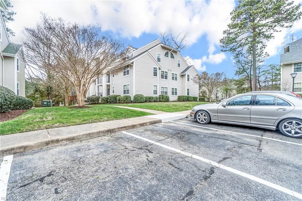 Virginia Beach, Virginia 23454, United States, 3 Bedrooms Bedrooms, ,3 BathroomsBathrooms,Residential,Active,90878