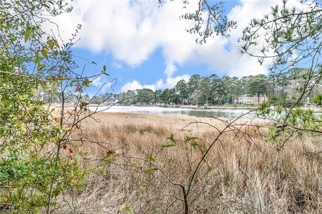 Virginia Beach, Virginia 23454, United States, 3 Bedrooms Bedrooms, ,3 BathroomsBathrooms,Residential,Active,90878