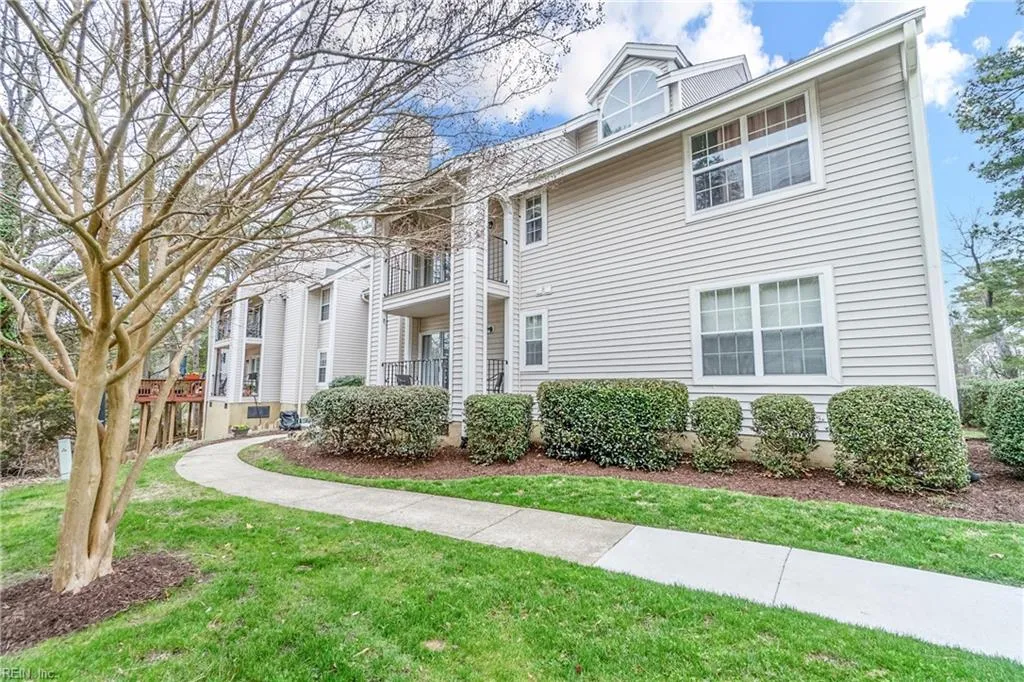 Virginia Beach, Virginia 23454, United States, 3 Bedrooms Bedrooms, ,3 BathroomsBathrooms,Residential,Active,90878