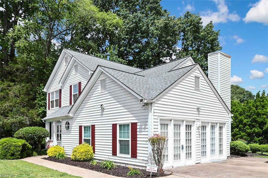Photo of 501 Deep Creek Road RD, Newport News, VA 23606 (MLS # 10634065)