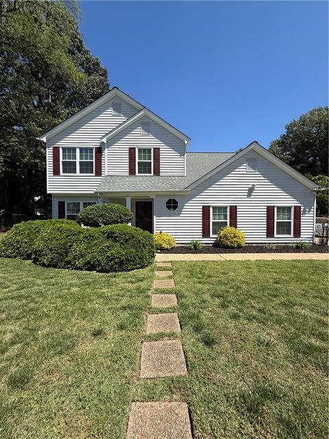 Photo of 501 Deep Creek Road RD, Newport News, VA 23606 (MLS # 10634065)