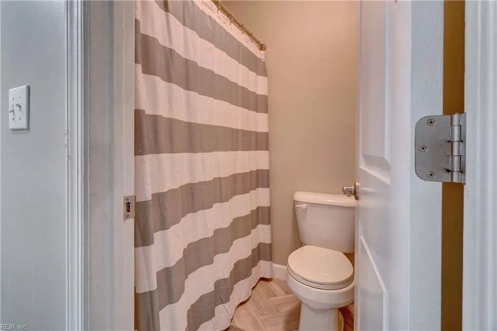 Virginia Beach, Virginia 23462, United States, 2 Bedrooms Bedrooms, ,3 BathroomsBathrooms,Residential,Active,200679