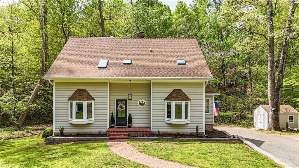 Photo of 111 Shoreham Lane, Williamsburg, VA 23185 (MLS # 10630207)