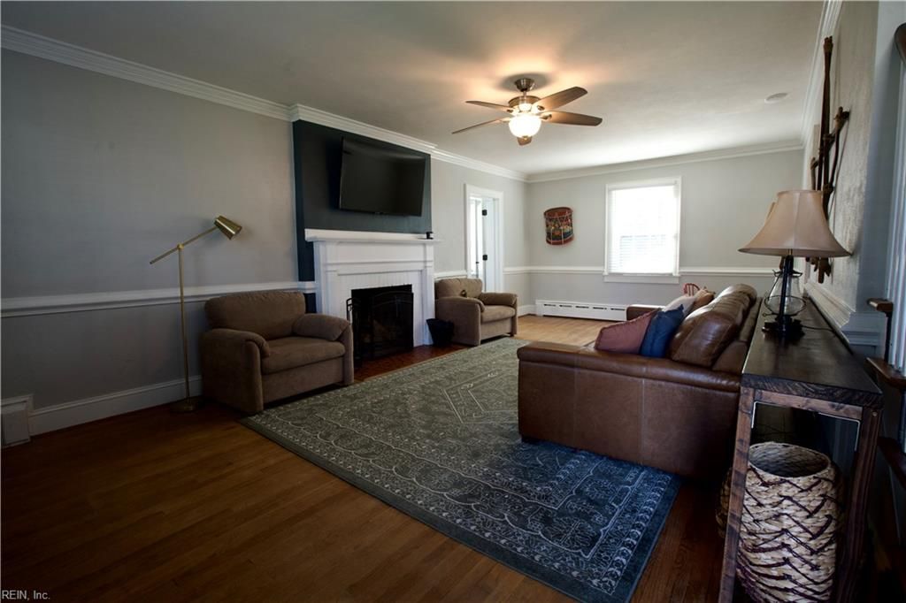 Photo of 24 N Court Street, Windsor, VA 23487 (MLS # 10624428)