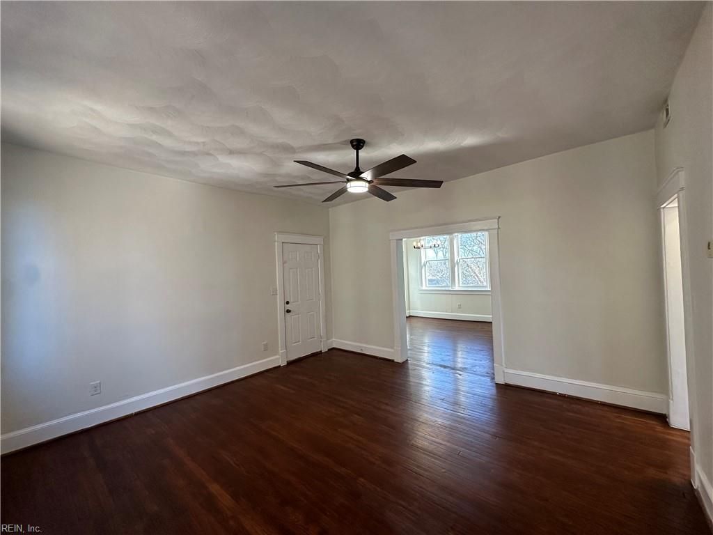 Photo of 200 W 31st Street #304, Norfolk, VA 23504 (MLS # 10613594)