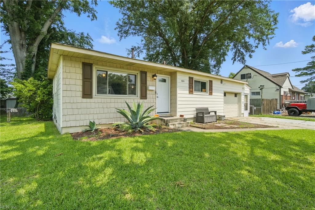 4824 Peachcreek LN