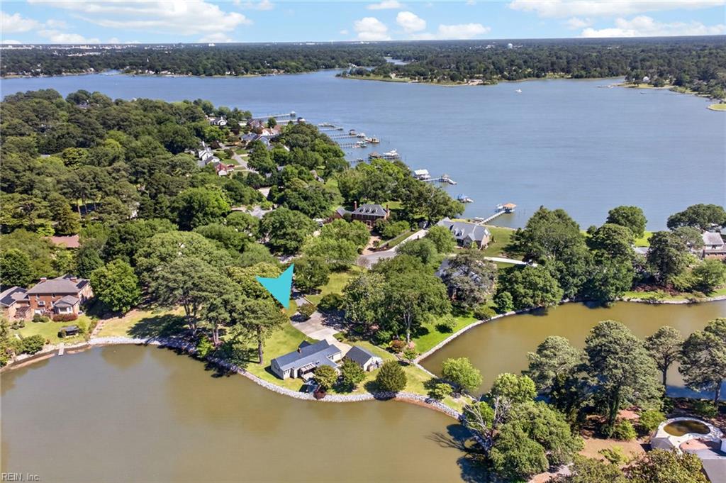 Photo of 2904 Tanbark Lane, Portsmouth, VA 23703 (MLS # 10638223)