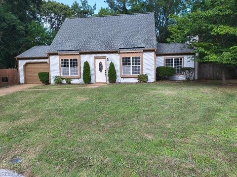 Photo of 6 Finch Place, Newport News, VA 23608 (MLS # 10642592)