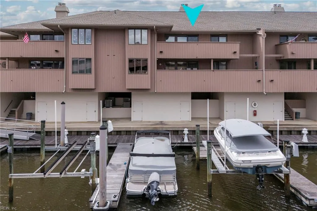 Virginia Beach, Virginia 23451, United States, 2 Bedrooms Bedrooms, ,3 BathroomsBathrooms,Residential,Active,168230