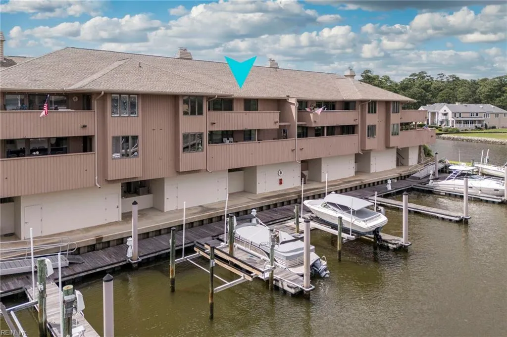 Virginia Beach, Virginia 23451, United States, 2 Bedrooms Bedrooms, ,3 BathroomsBathrooms,Residential,Active,168230