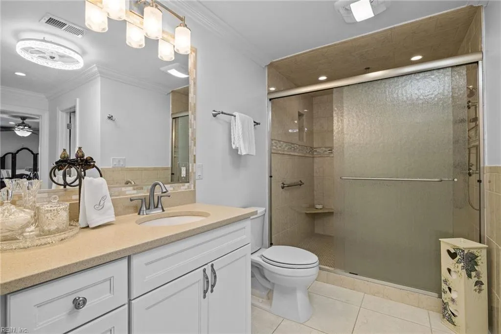 Virginia Beach, Virginia 23451, United States, 2 Bedrooms Bedrooms, ,3 BathroomsBathrooms,Residential,Active,168230