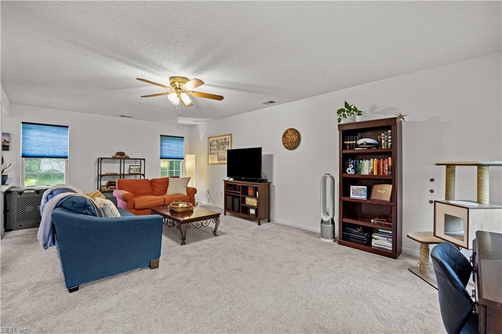 4351 Heron PT