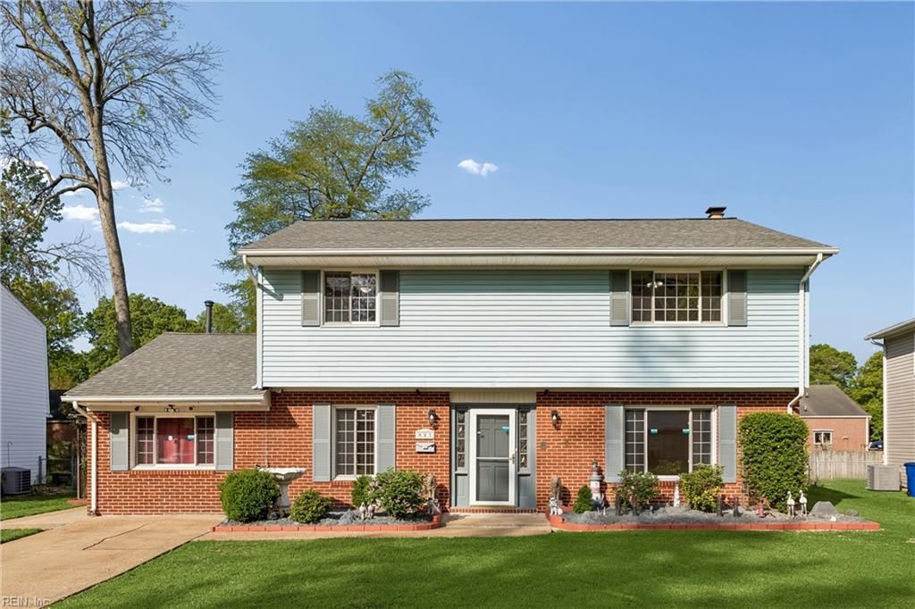 Photo of 821 Greenwich Lane, Newport News, VA 23601 (MLS # 10630523)