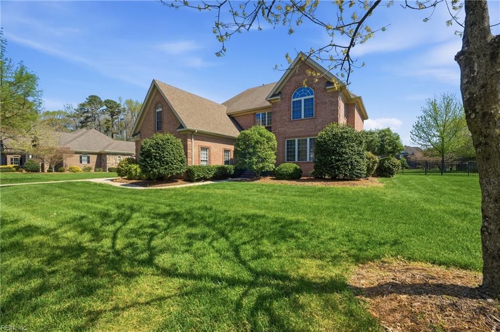 Photo of 536 Thistley Lane, Chesapeake, VA 23322 (MLS # 10626451)