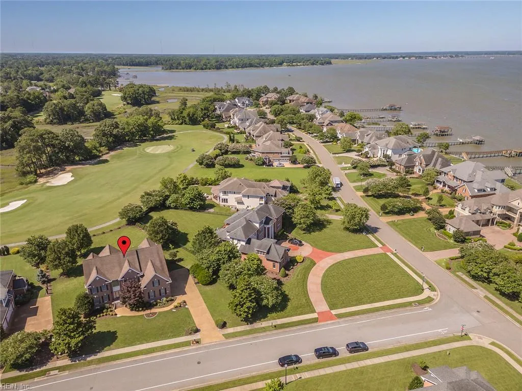 Suffolk, Virginia 23435, United States, 6 Bedrooms Bedrooms, ,5 BathroomsBathrooms,Residential,Active,154288