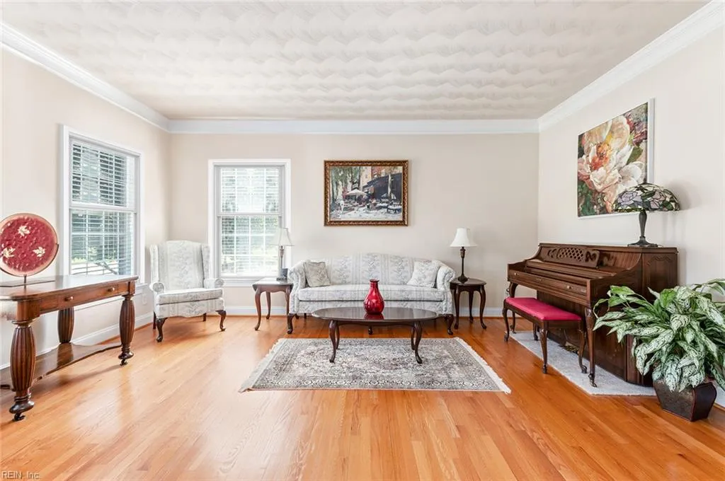 Suffolk, Virginia 23435, United States, 6 Bedrooms Bedrooms, ,5 BathroomsBathrooms,Residential,Active,154288