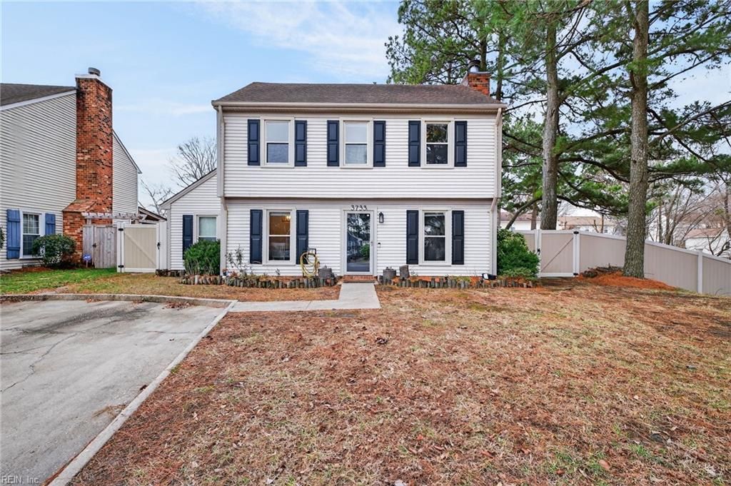 Photo of 3733 Windridge Road, Virginia Beach, VA 23452 (MLS # 10621152)