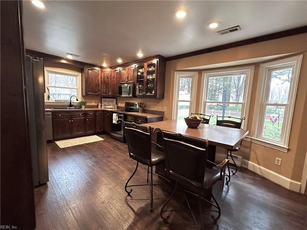 Suffolk, Virginia 23435, United States, 3 Bedrooms Bedrooms, ,2 BathroomsBathrooms,Residential,Active,96521