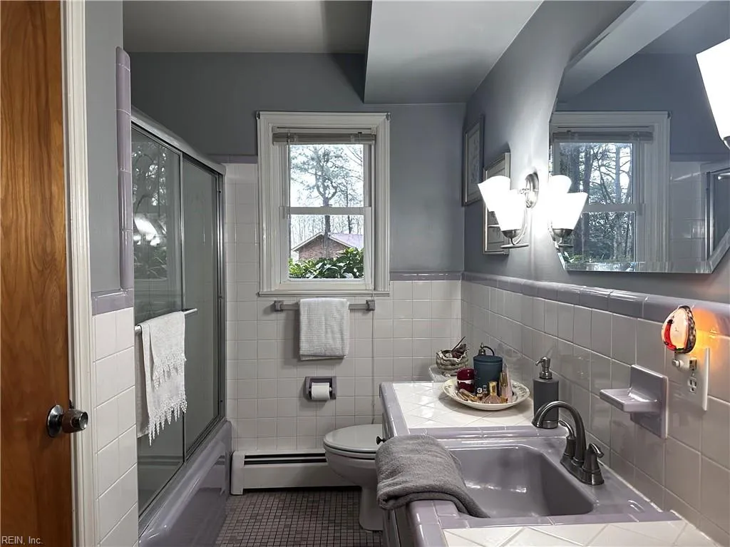 Suffolk, Virginia 23435, United States, 3 Bedrooms Bedrooms, ,2 BathroomsBathrooms,Residential,Active,96521