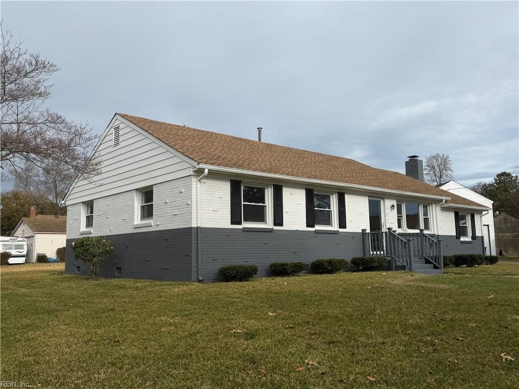 Photo of 4520 Ibis Court, Portsmouth, VA 23703 (MLS # 10612024)