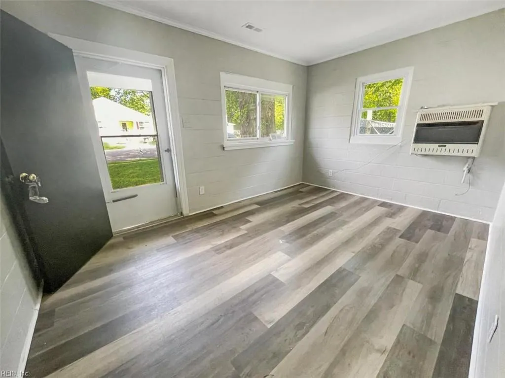 Hampton, Virginia 23663, United States, ,Residential,Active,207495