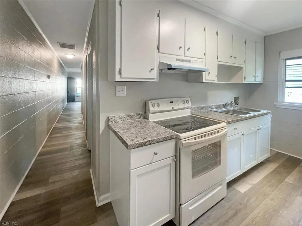 Hampton, Virginia 23663, United States, ,Residential,Active,207495