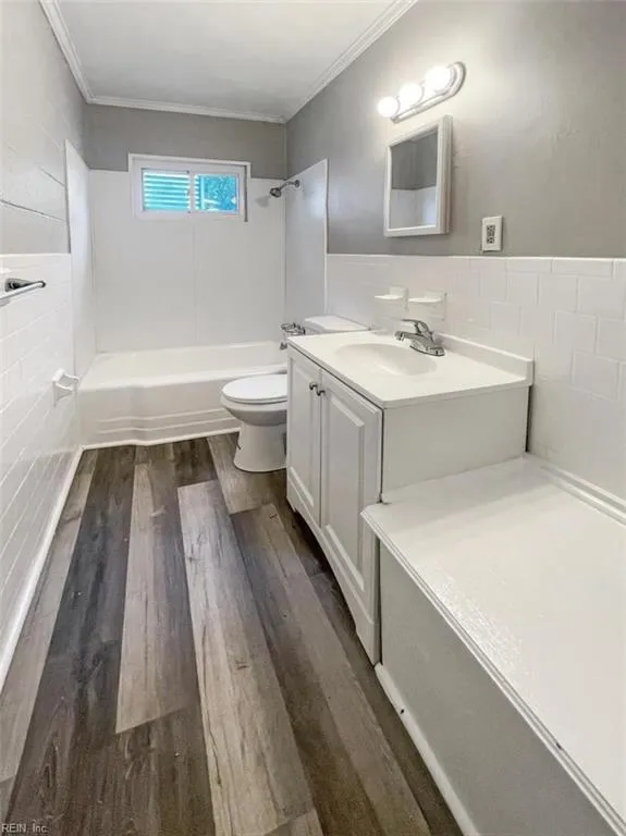 Hampton, Virginia 23663, United States, ,Residential,Active,207495