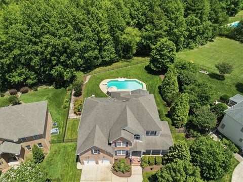 Photo of 121 Ravenna Course, Chesapeake, VA 23322 (MLS # 10639307)
