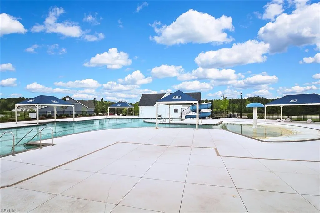 Smithfield, Virginia 23430, United States, 3 Bedrooms Bedrooms, ,3 BathroomsBathrooms,Residential,Active,120741