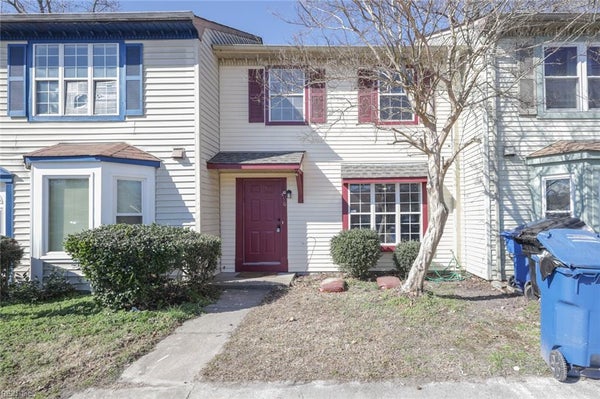 436 PEREGRINE ST, VIRGINIA BEACH, VA 23462 - Image 48bbd34ba61c0bffbfdc3620d3e96db3/1882293880