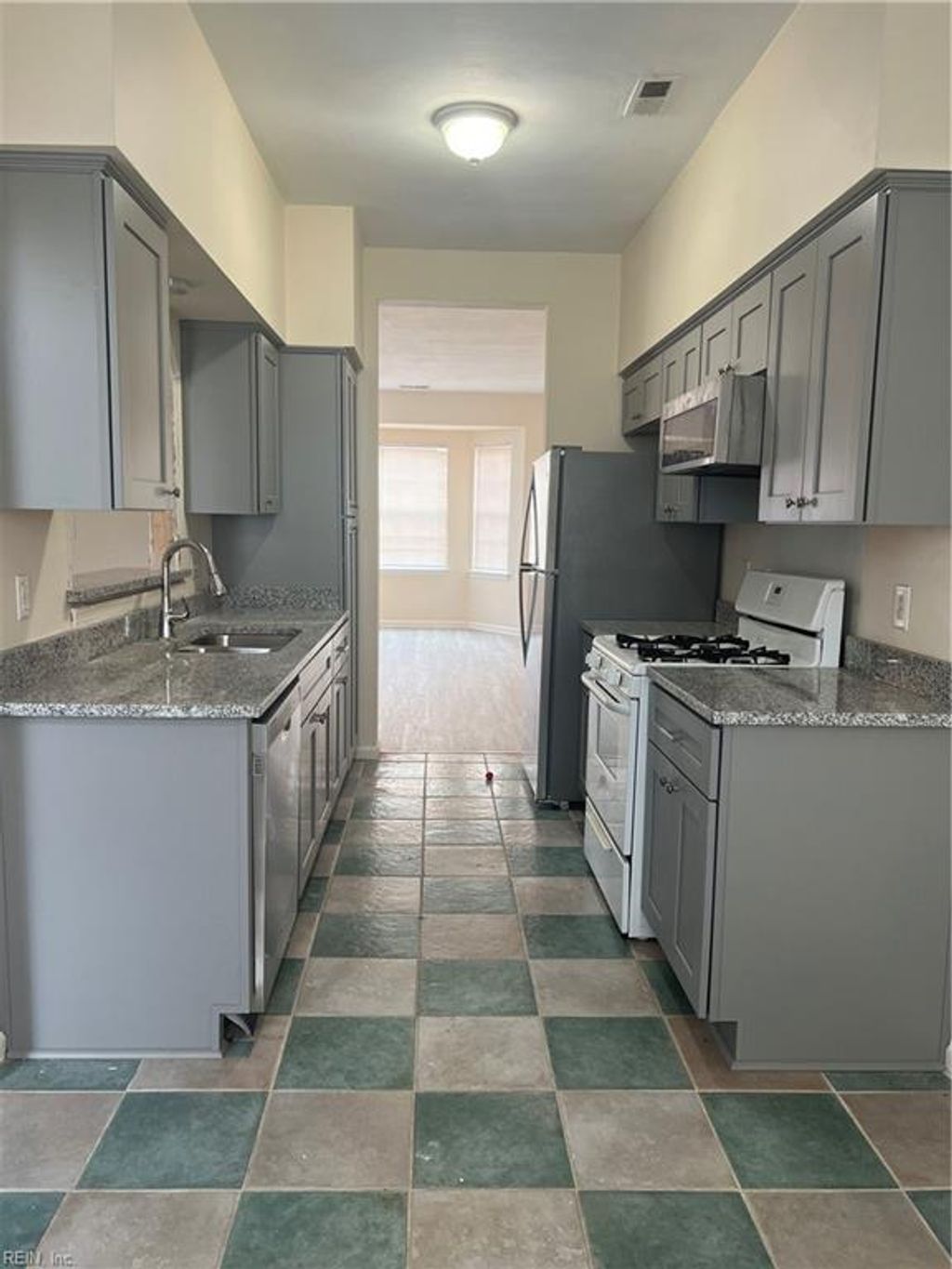 Photo of 812 Elgin Court, Chesapeake, VA 23320 (MLS # 10615173)