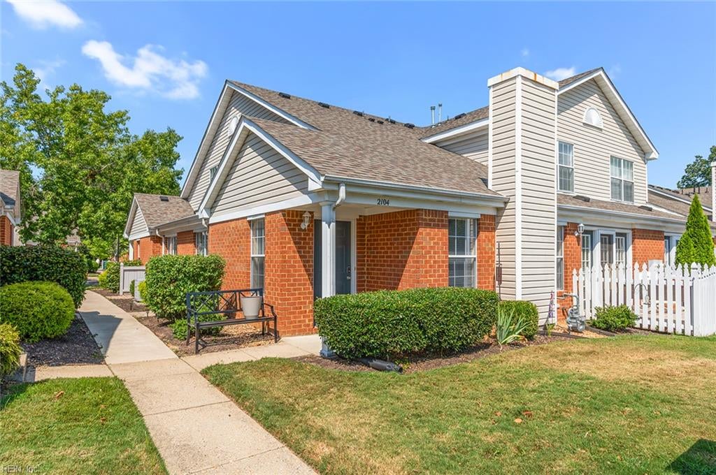 Photo of 2104 Westgate Circle, Williamsburg, VA 23185 (MLS # 10653093)
