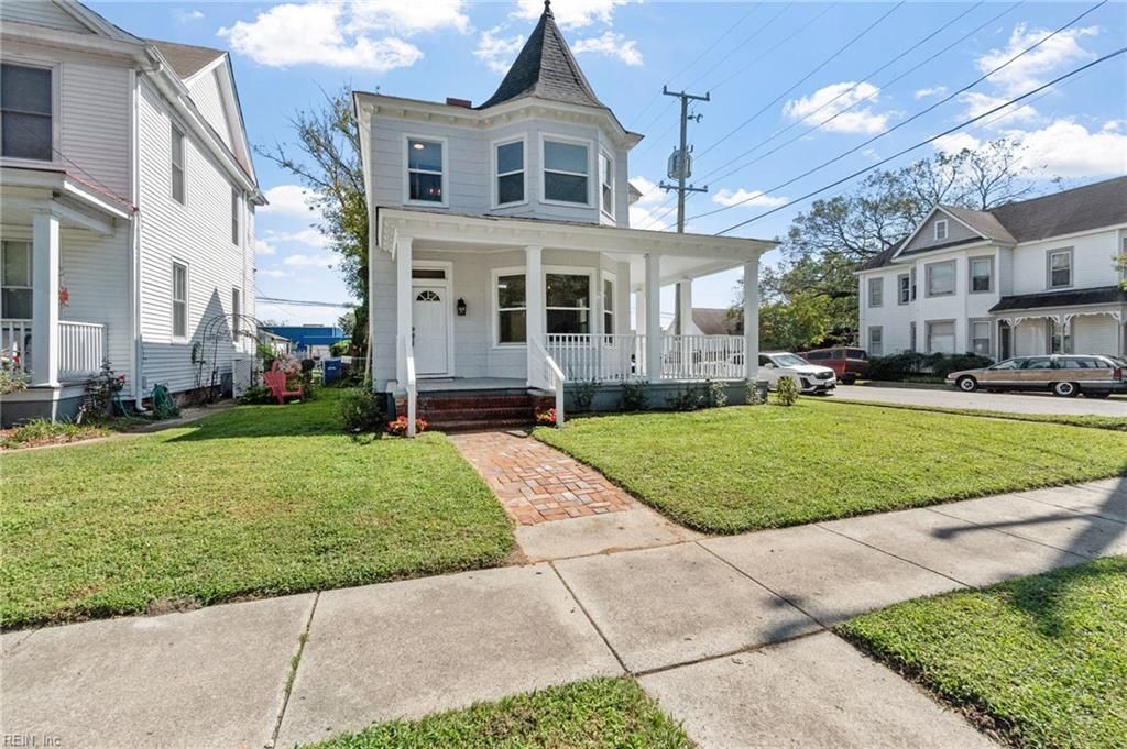 Photo of 357 Chautauqua Avenue, Portsmouth, VA 23707 (MLS # 10618878)